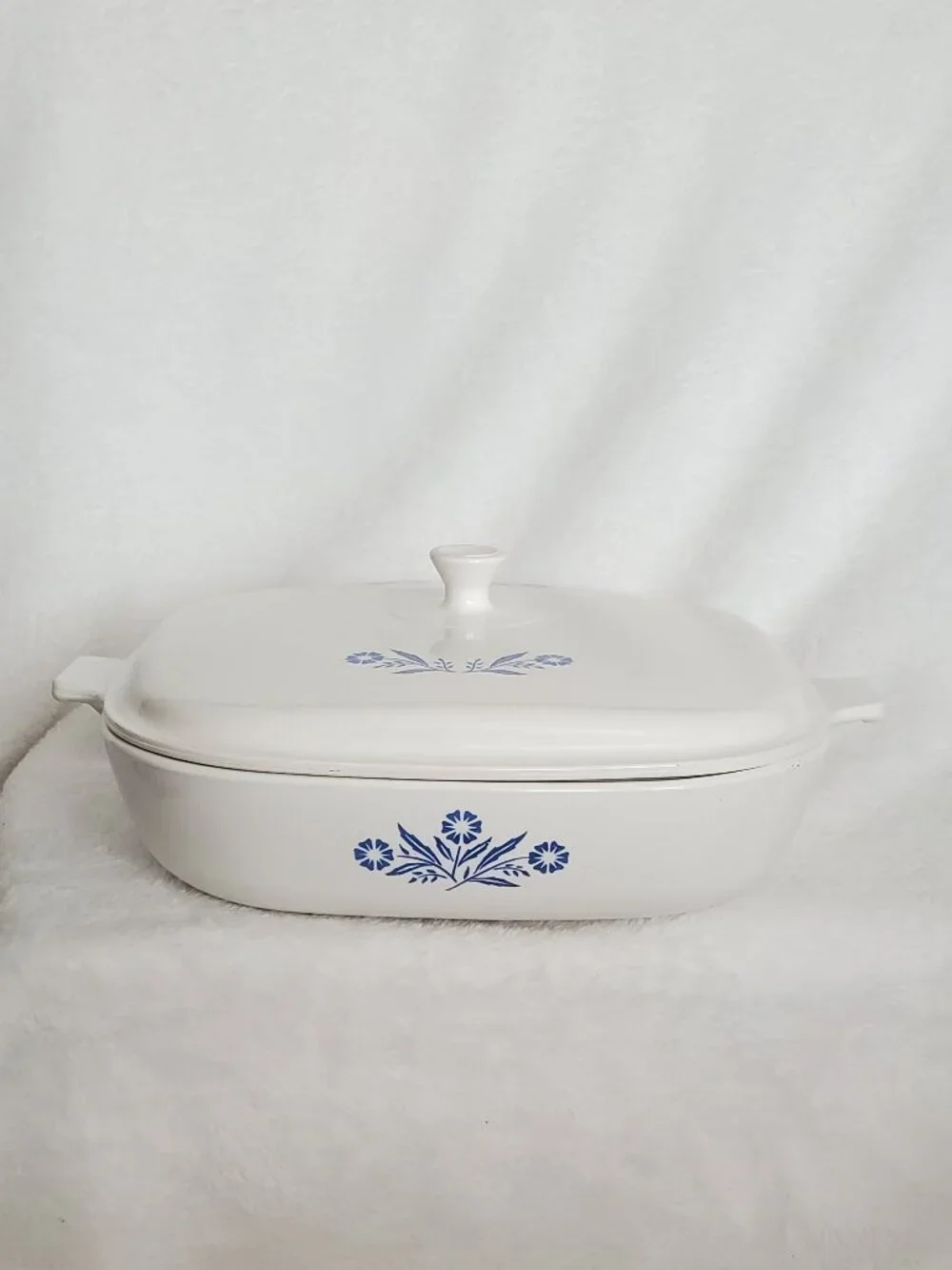 Blue Cornflower 10 In. P-10-B Casserole Dish w/Blue Cornflower Lid EUC!